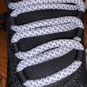 Meet your Posher, Travis